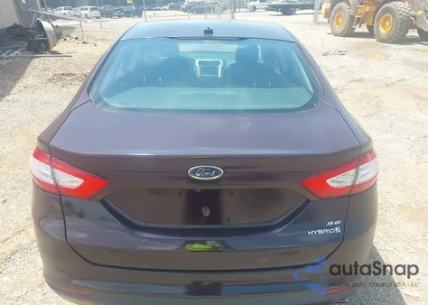 2013 Ford Fusion Hybrid Se z USA, uszkodzony, nr VIN 3FA6P0LU9DR355247